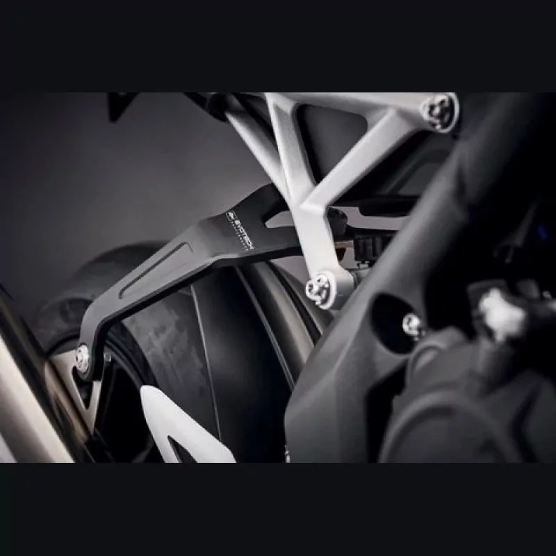 Evotech Auspuffhalter Triumph Speed Triple 1200 RS | RR | RX