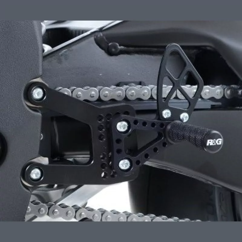 NEW R&G Racing Fußrastenanlage Yamaha YZF R1 / R1 M 2015-