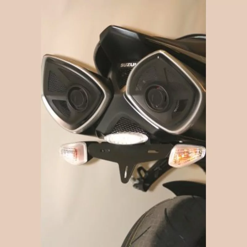 R&G Racing Kennzeichenhalter Suzuki B-King