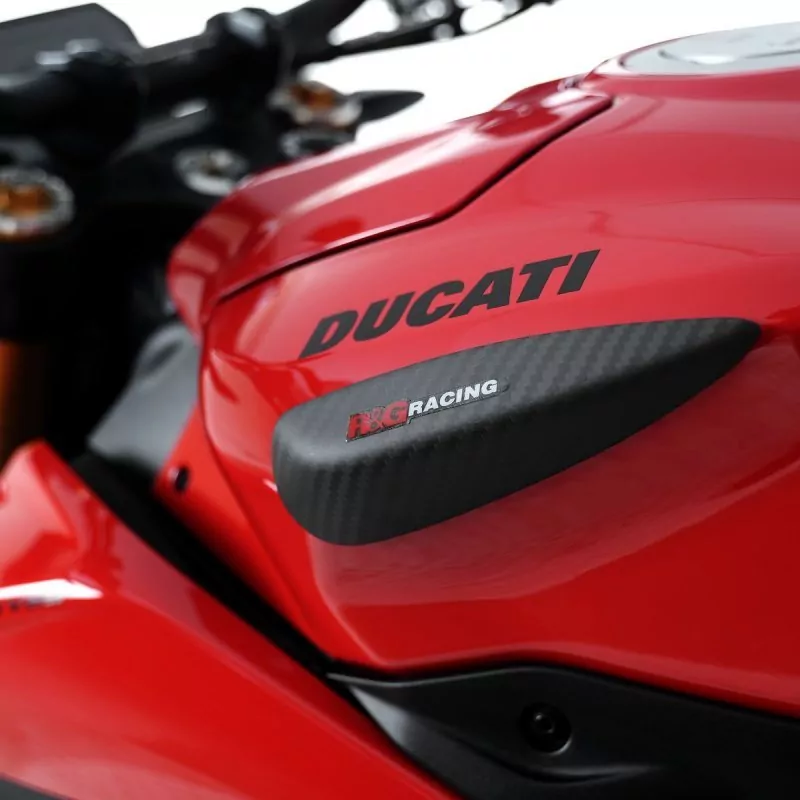 R&G Racing Carbon Tank Protektor Set Matt Ducati Panigale V2 | Streetfighter V2 2025-