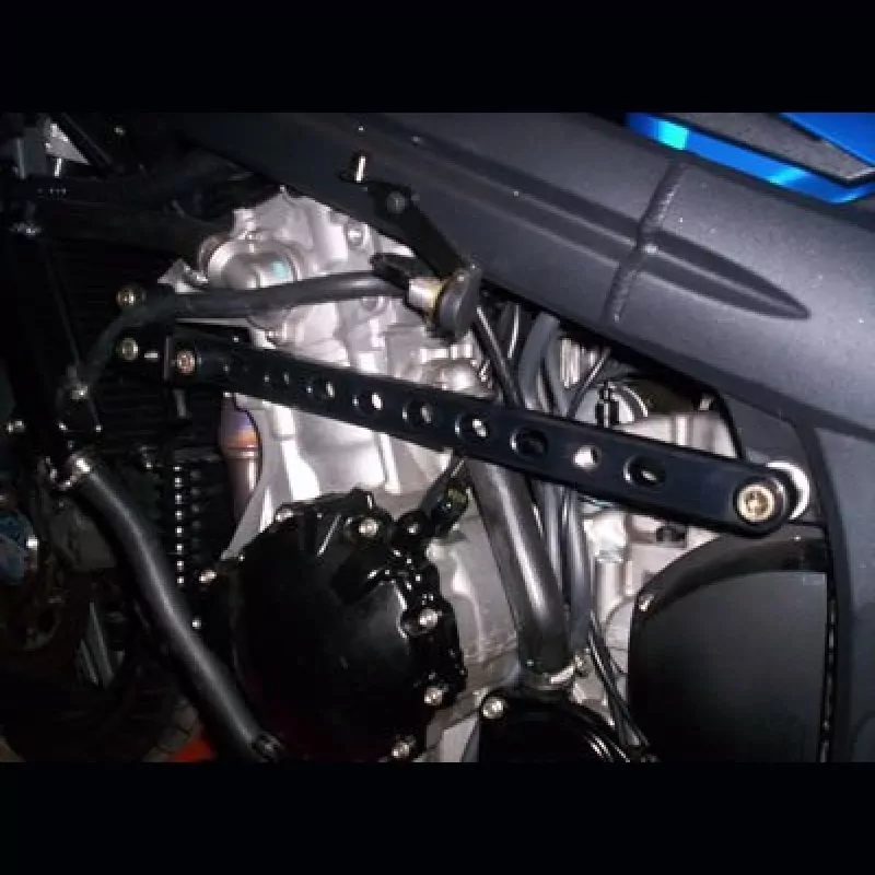 R&G Sturzpads vorn und hinten "No Cut" Triumph Sprint ST 2005-