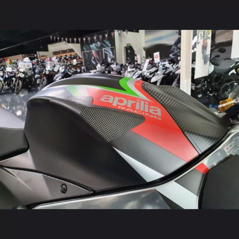 R&G Carbon Tank "MATT" Protektor Aprilia RSV 4 RR / RF / Factory / Tuono V4 1100 2015-2020