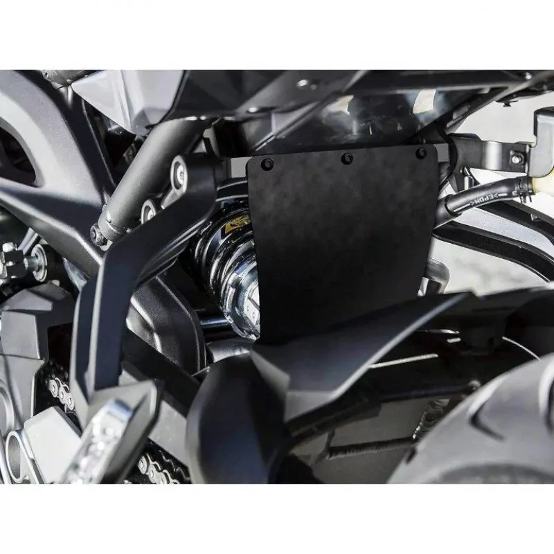 Pyramid Federbein Schutz Platte Schwarz Matt Yamaha Tracer 900 / GT 2018-2020 (ohne Packtaschen)