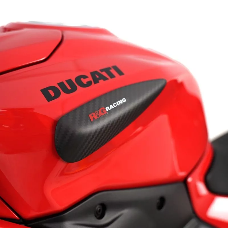 R&G Racing Carbon Tank Protektor Set Matt Ducati Panigale V2 | Streetfighter V2 2025-