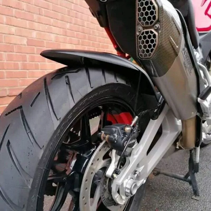 Pyramid Hinterradabdeckung Verlängerung Schwarz Matt Ducati Multistrada V4 / S / Sport 2021-2023