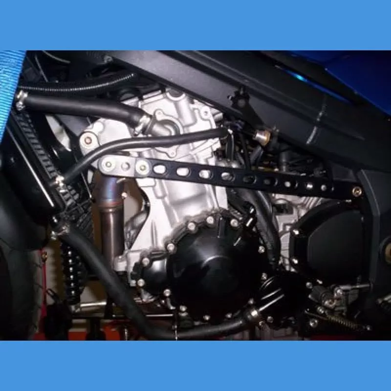 R&G Sturzpads vorn und hinten "No Cut" Triumph Sprint ST 2005-