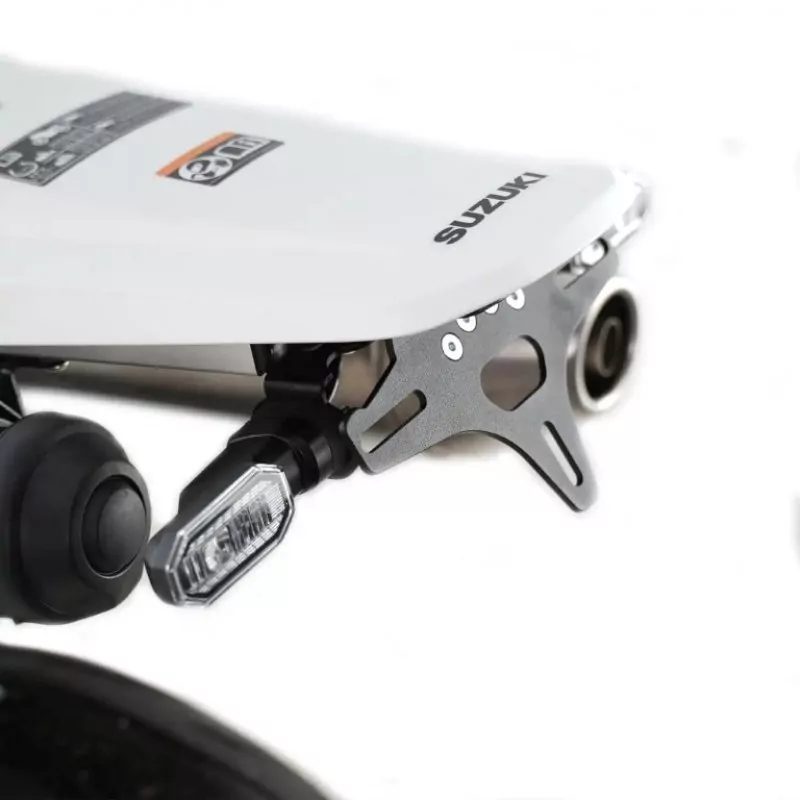 R&G Premium Kennzeichenhalter Suzuki DR-Z4S | DR-Z4SM 2025-