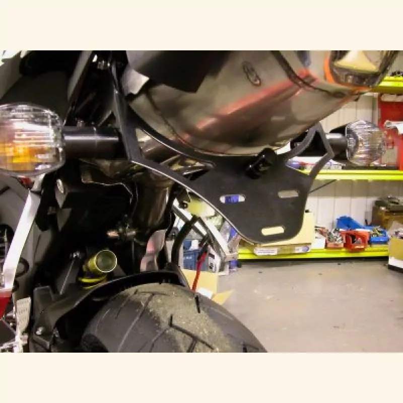 R&G Racing Kennzeichenhalter Honda CBR 1000 RR 2004-2007 SC 57