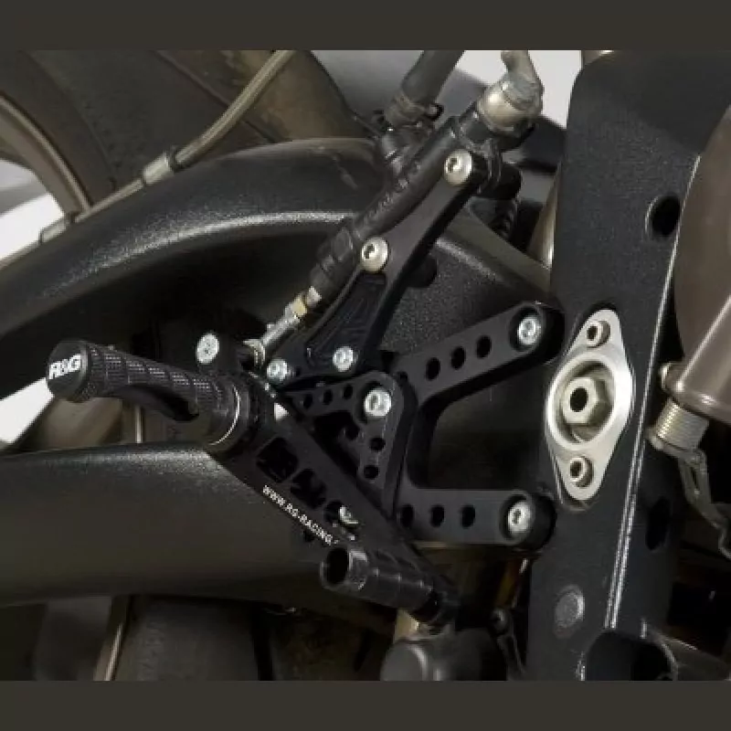 NEW R&G Racing Fußrastenanlage Triumph Street Triple 675 07-12