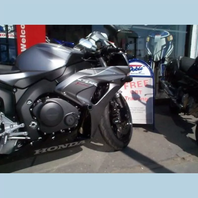 R&G Racing Sturzpads Honda CBR 1000 RR 04-07 SC 57