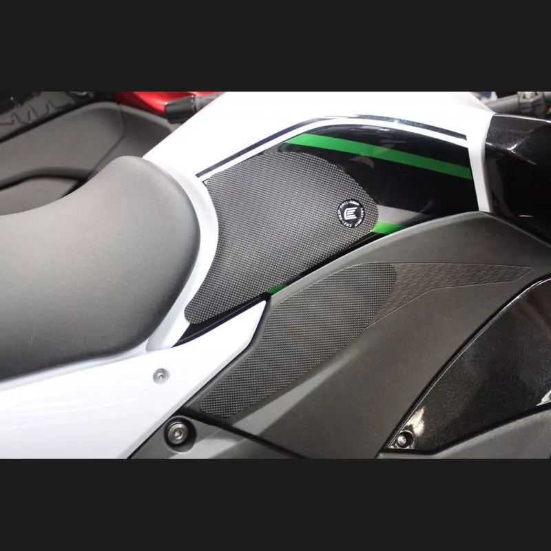 Eazi-Grip PRO Tank Traction Pads Kawasaki Versys 1000 / SE 2019- / Versys 1100 2025-