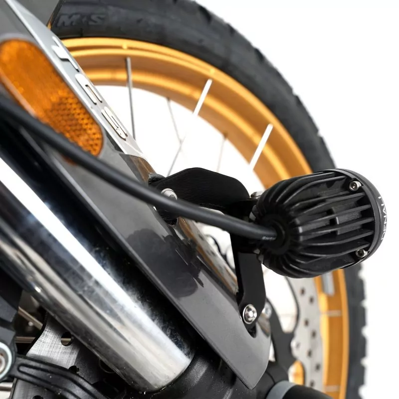 R&G Zusatzscheinwerfer-Montagehalterung für Kove 800X PRO 2024- (wird am vorderen Kotflügel montiert)