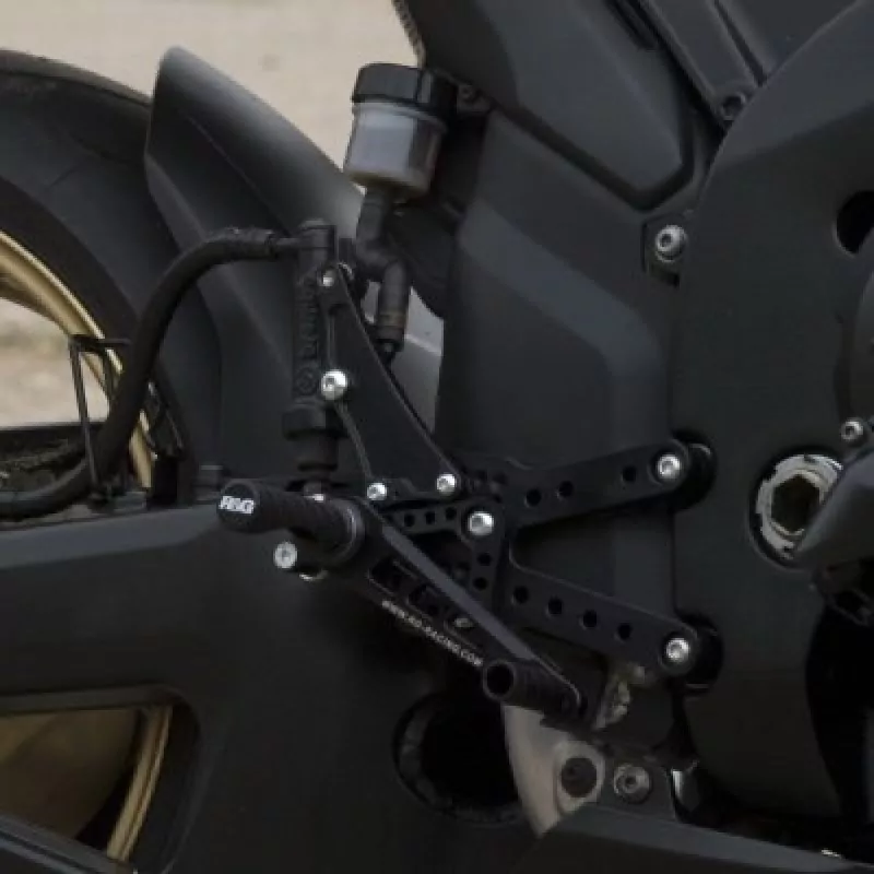 NEW R&G Racing Fußrastenanlage Yamaha YZF R1 2007-2008 RN 19