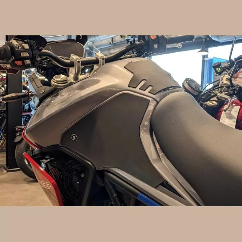 Eazi-Grip WRAP Tank Traction Pads Triumph Tiger 900 2020-2023 | 850 Sport 2021-