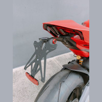 Lightech Kennzeichenhalter passend für Ducati Panigale & Streetfighter V2/V4 ab 2025 Lightech Kennzeichenhalter passend für Ducati Panigale & Streetfighter V2/V4 ab 2025