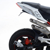 R&G Premium Kennzeichenhalter passend für Benelli TNT 125 ab 2017 mit Abdeckungen für OEM Halter R&G Premium Kennzeichenhalter passend für Benelli TNT 125 ab 2017 mit Abdeckungen für OEM Halter
