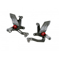 Lightech Fußrastenanlage R Type passend für KTM Super Duke 1290 / 1390 ab 2020 Lightech Fußrastenanlage R Type passend für KTM Super Duke 1290 / 1390 ab 2020