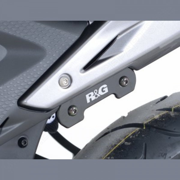 R&G hintere Fußrastenabdeckung Honda CBR 500 R / CB 500 F 2013-2015 / CB 500 X 2013-